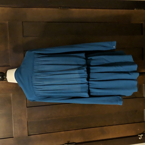 Teal Vince Shirt-Dress in Size Medium - Picture 3 of 3